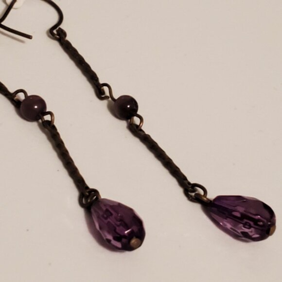 Vintage Purple Drop Earrings With Twisted Metal Accents - Picture 4 of 5